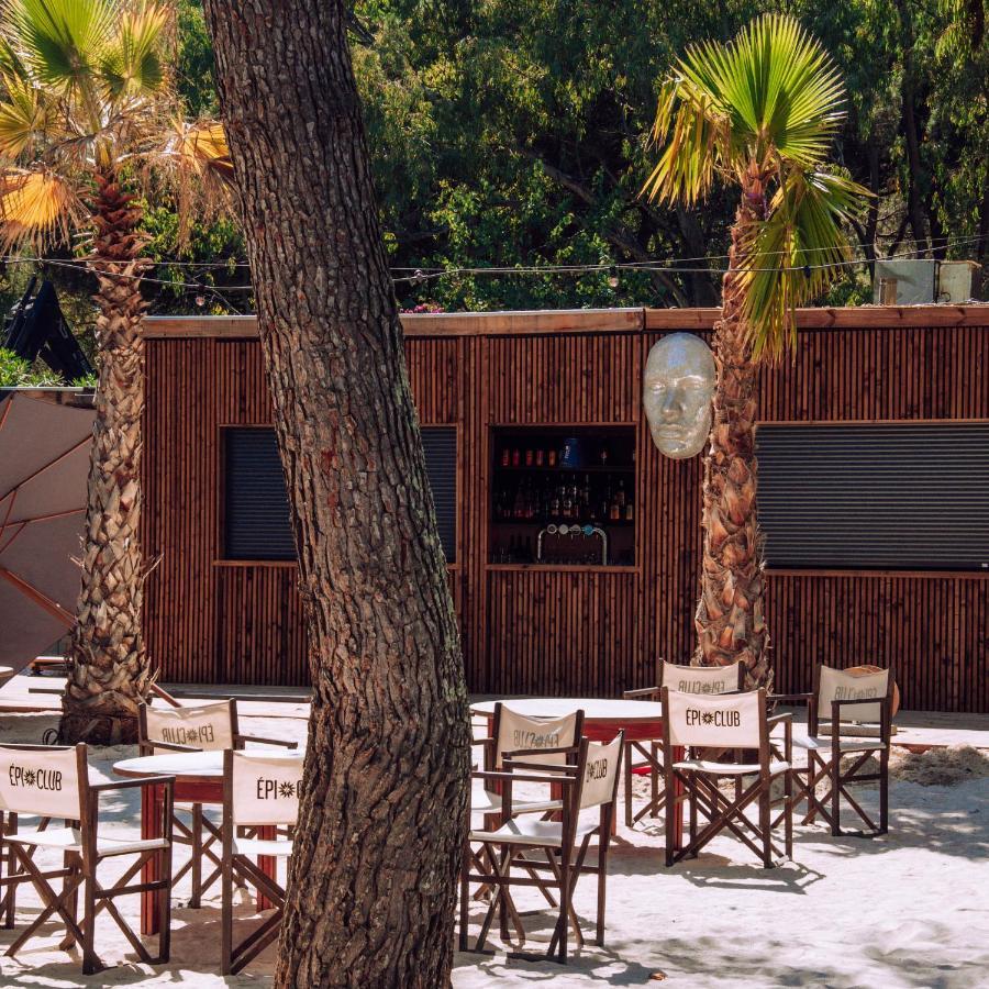 Marina Hotel Club Cogolin Exterior foto